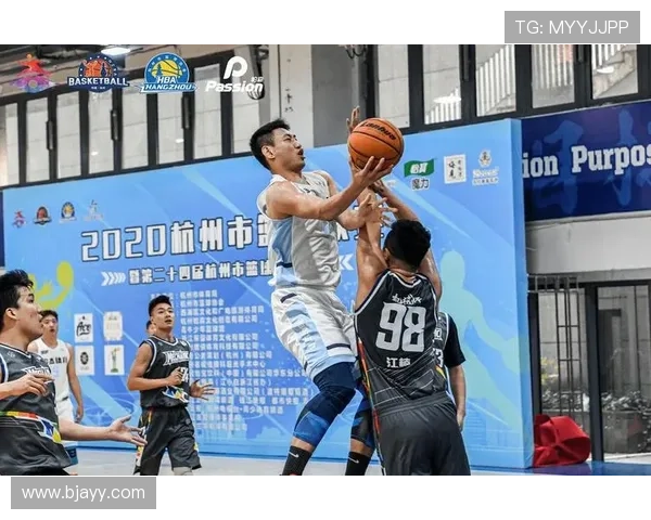 杭州篮球队的默契配合与战术分析探讨 杭州篮球队的默契配合与战术分析探讨