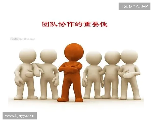 杭州篮球队团队协作的成功之道与战术分析探讨